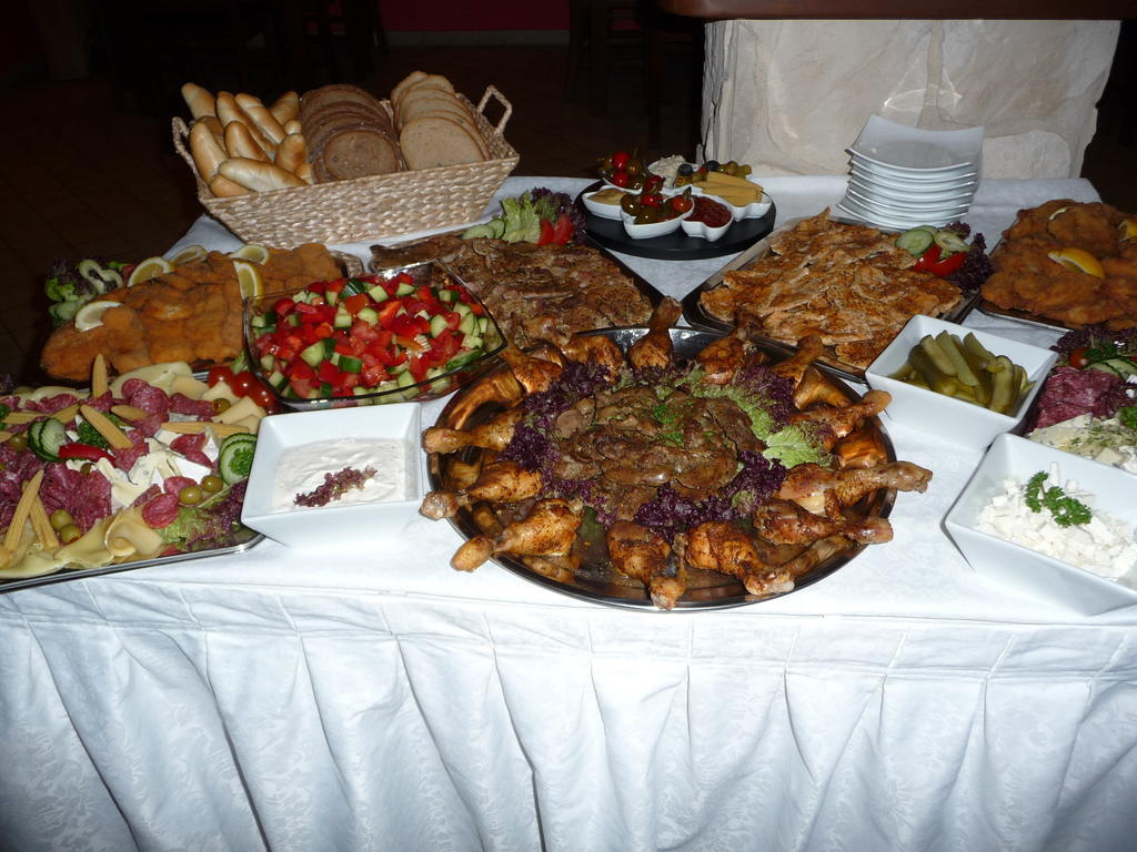 Gloria Hotel Alamóc Kültér fotó